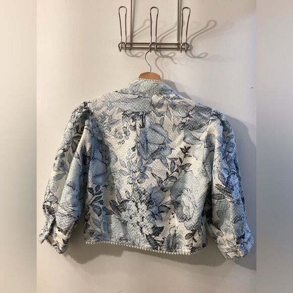 Vita Grace Louisa Floral Detail  Blouse Trim Blouse With Short Set In Light Blue - Picture 14 of 16